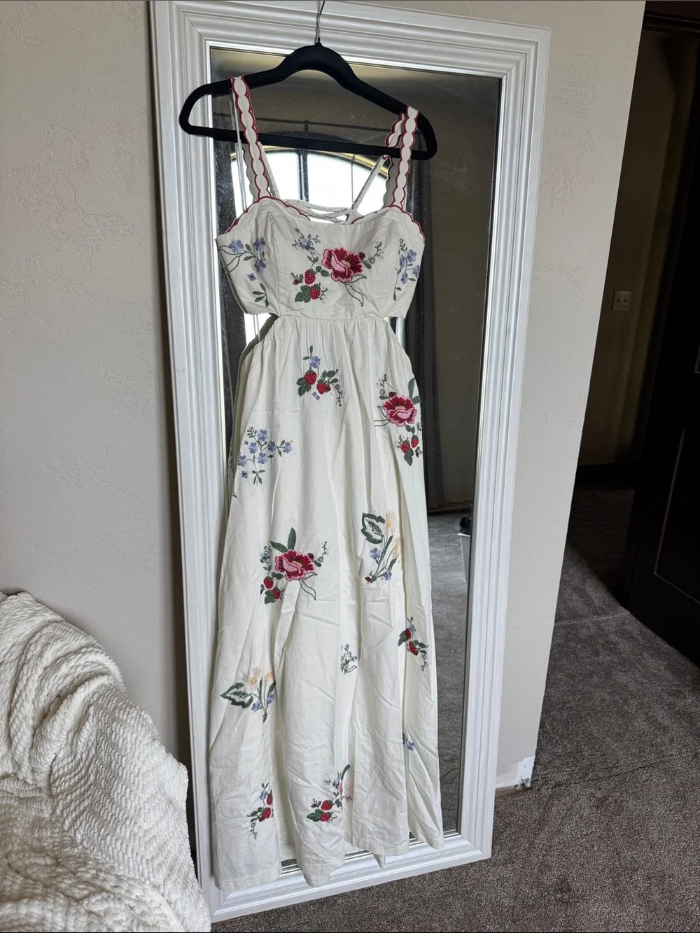 Abercrombie & Fitch Cream Maxi Dress with Red Floral Embroidery